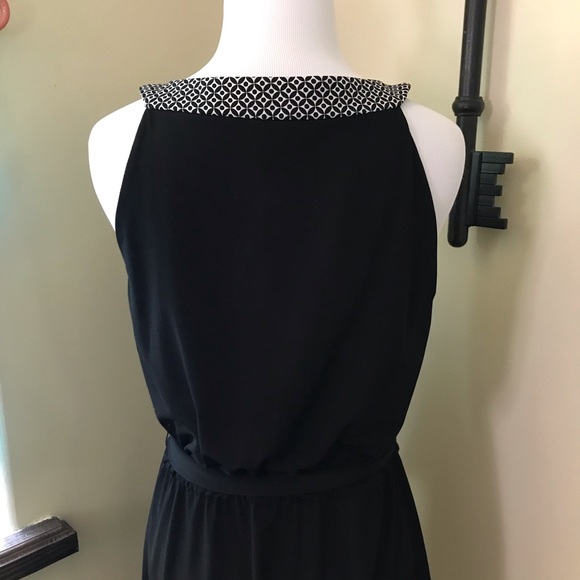WHBM Tie-Belt Halter Dress B&W Detailing Sz S - Picture 3 of 8